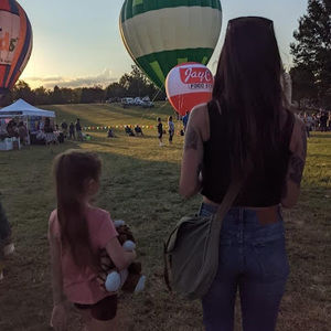 Meet your Posher, Cassandra